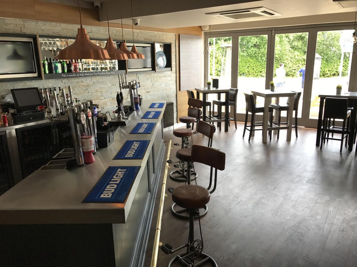 The Wolf Inn Lowestoft Extérieur photo