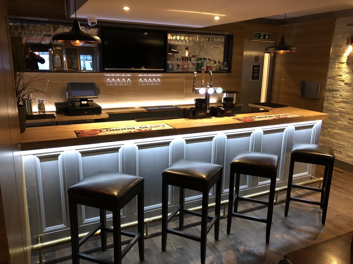 The Wolf Inn Lowestoft Extérieur photo